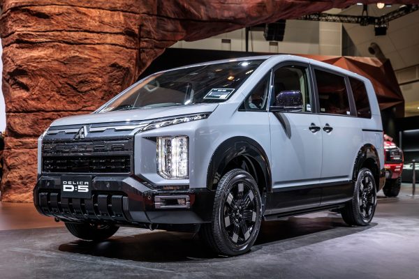 新型デリカD:5 ジャパンモビリティショー発表時