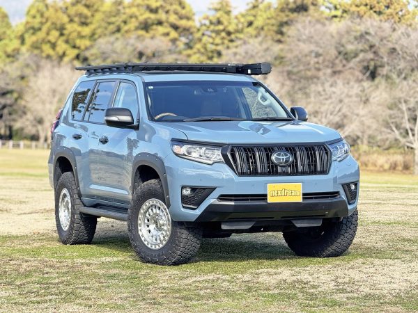 ランクル150プラド カスタムデモカー ARBルーフラック（BASERACK） KMCアルミ（シルバー）×TOYOTIRESオープンカントリーMTタイヤ