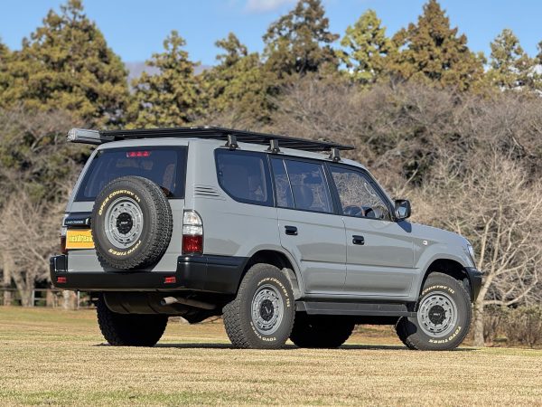 ランクル95プラド丸目 ARBルーフラック（BASERACK） BRUT BR-70アルミホイール＋TOYOTIRES 785 ホワイトレタータイヤ 5本組（スペアタイヤもお揃い）