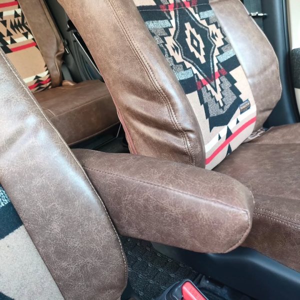 シエンタ ペンドルトン コラボシートカバー アームレスト