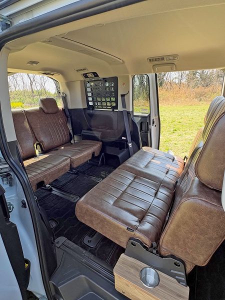 新型デリカD:5 MONOBOX Diシート：後ろ向き対面シートアレンジレイアウト